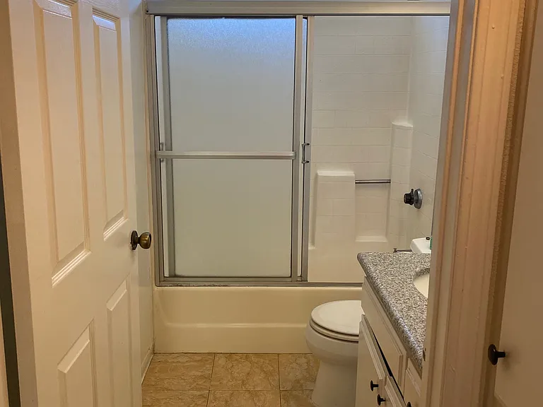 14116 Tiara St #6 — Photo 21