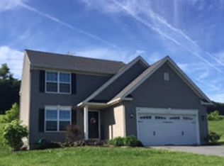 314 W 8th Ave, Parkesburg, PA 19365