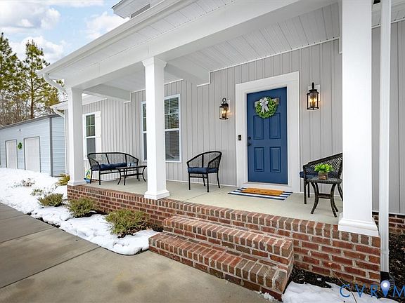 4th image of 1243 Lewiston Plank Rd