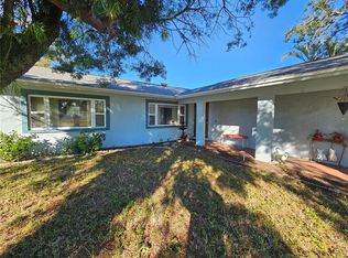 7711 Innis Ct N, Saint Petersburg, FL 33709