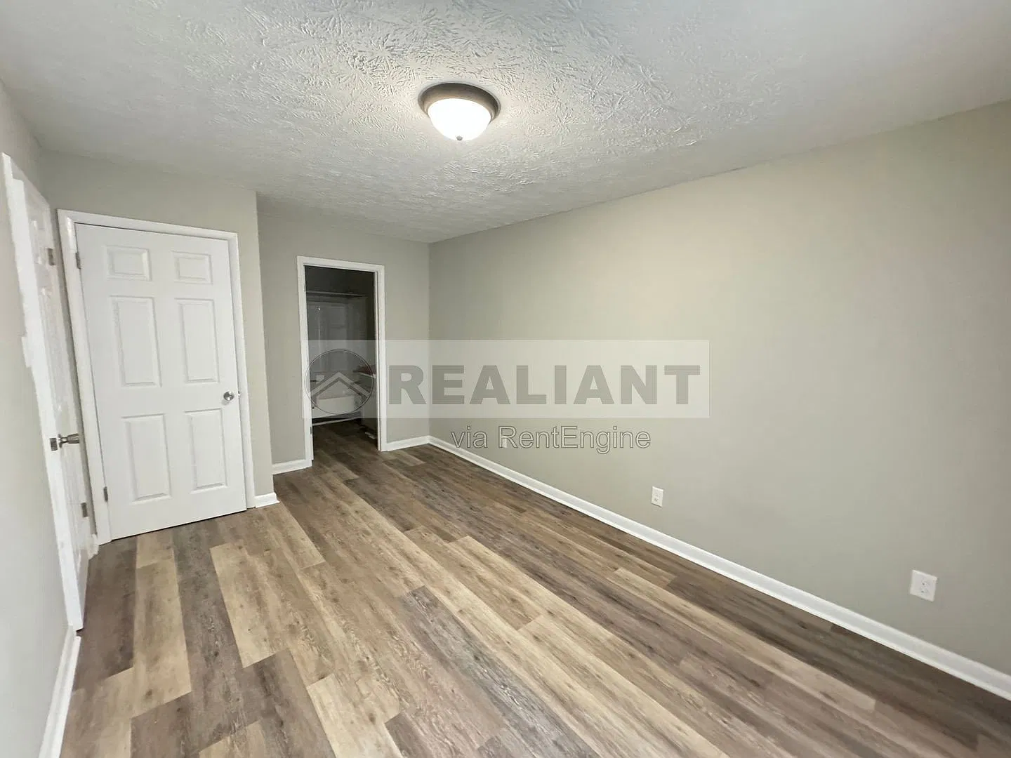 3 bed, 2.0 bath, 1150 sqft, $1,395 — Photo 4