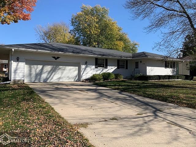 1st image of 713 Emerald Dr