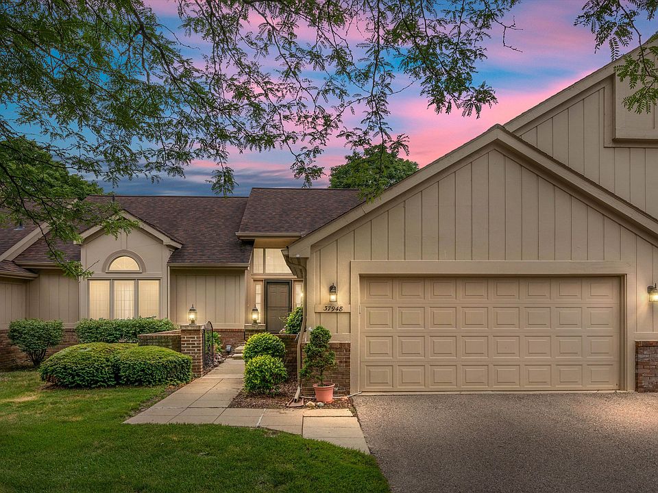 1st image of 37948 N Laurel Park Dr