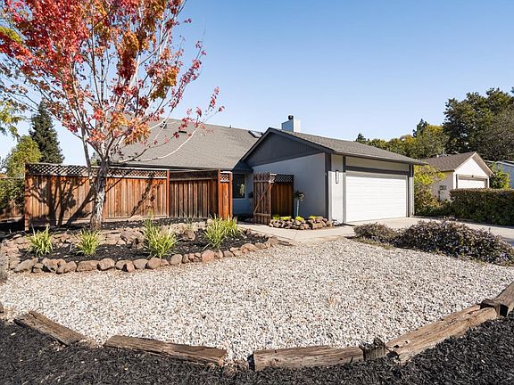 3rd image of 1294 Vinci Park Way