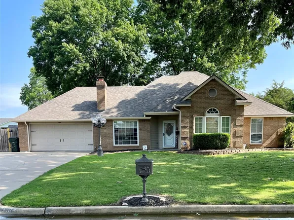 2806 Houston St, Muskogee, OK 74403