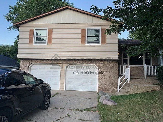3700 Kalamazoo Ave SE — Photo 14