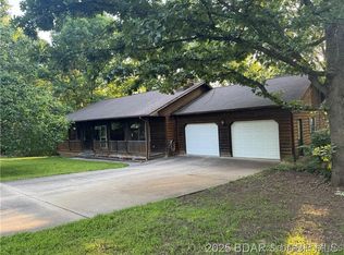 83 Oak Tree Rd, Camdenton, MO 65020