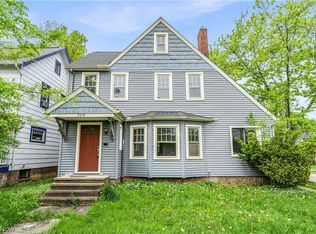 2418 Princeton Rd, Cleveland Heights, OH 44118