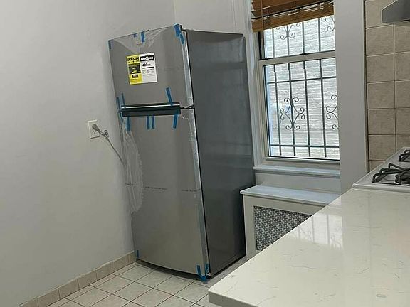 4th image of 28-49 36th St #1