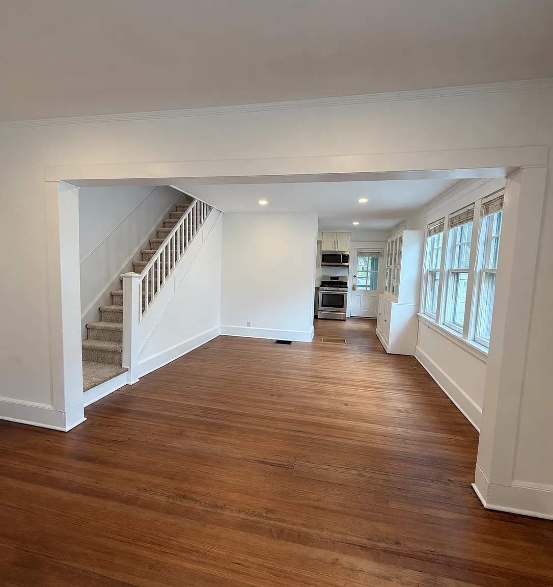 3 bed, 1400 sqft, $4,750 — Photo 3