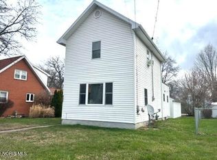 237 Eberly Ave, Bowling Green, OH 43402