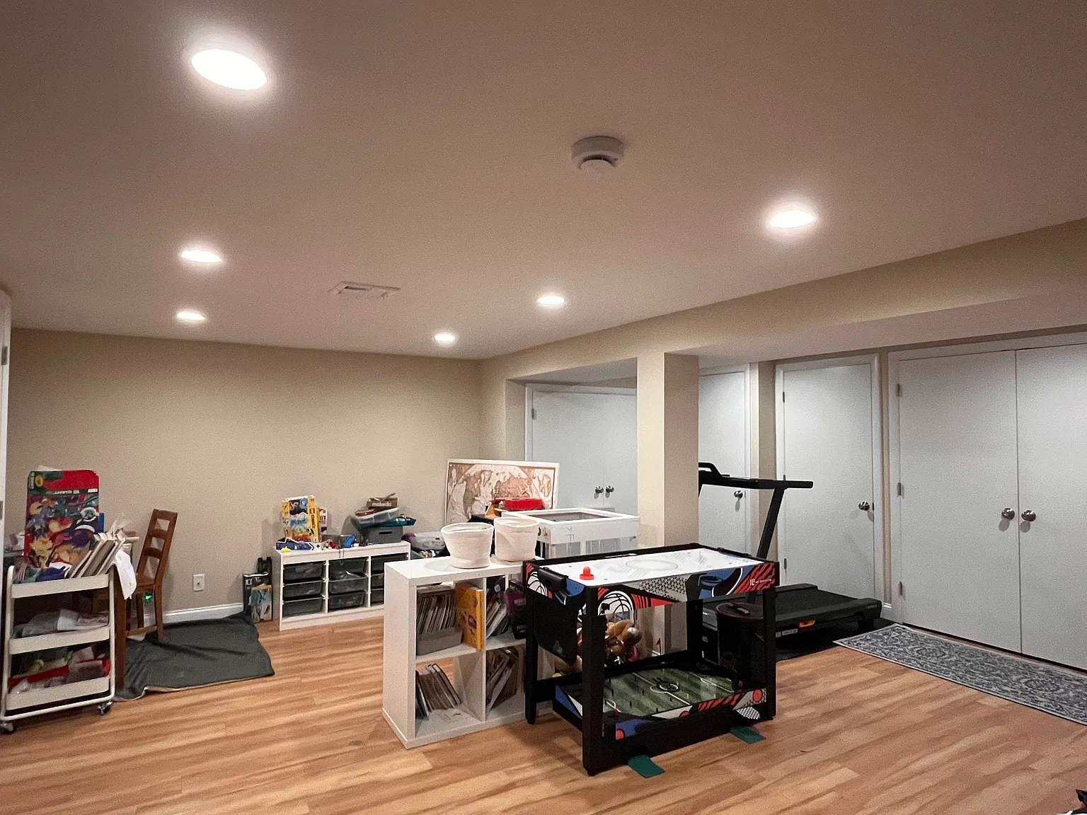3 bed, 1.5 bath, 1600 sqft, $4,400 — Photo 4