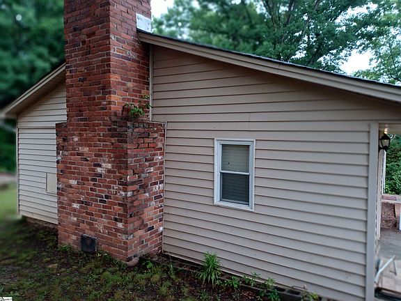 4th image of 616 Sunset Cir