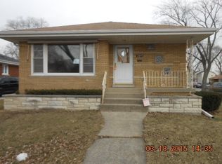 2945 Maple Ave, Brookfield, IL 60513