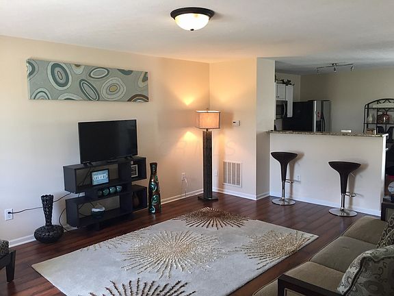 2nd image of 5965 Eden Valley Dr #503