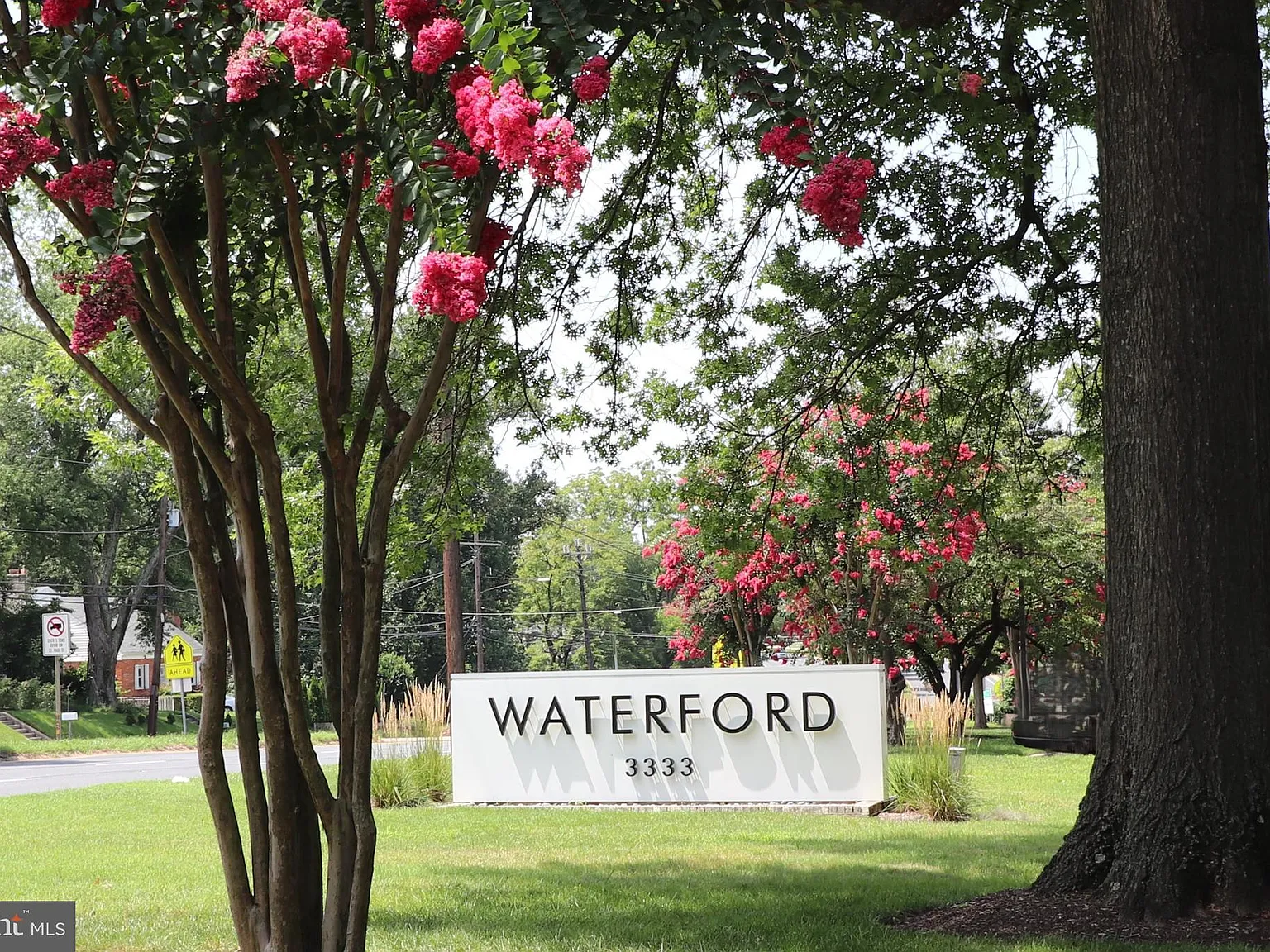 Waterford — Photo 2