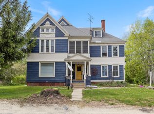 7 Porter St, South Paris, ME 04281