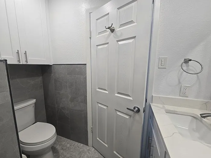 211 Redfish Dr — Photo 6