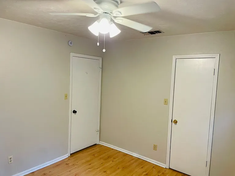 1230 Alachua Ave — Photo 13