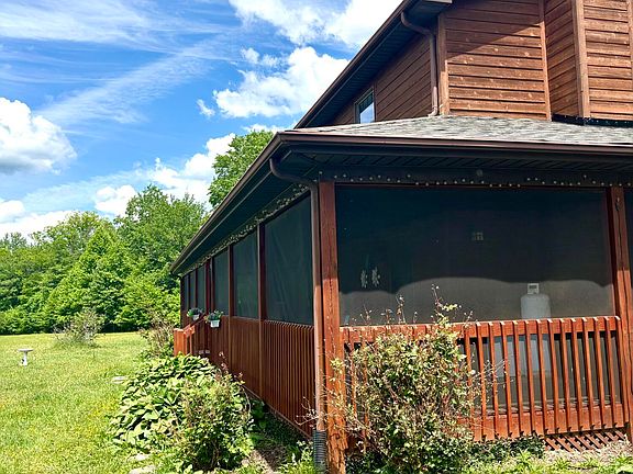 4th image of 4946 Pole Bridge Rd