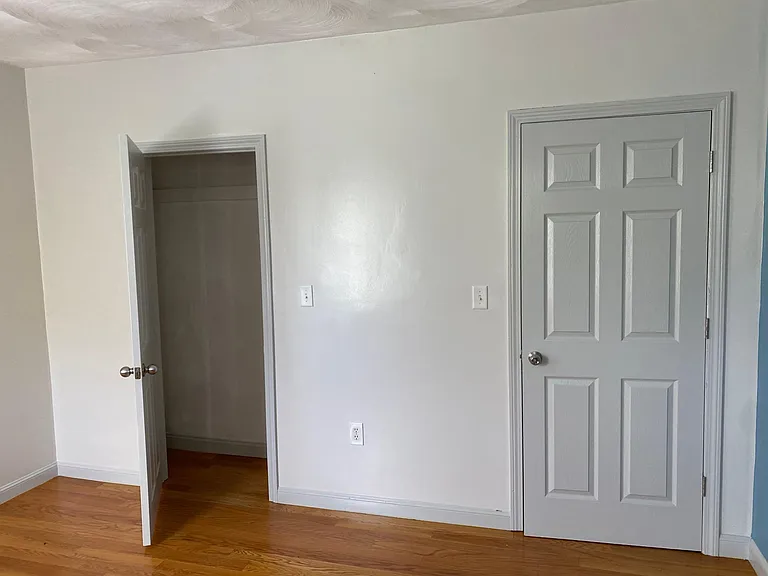 38 South St #1 — Photo 4