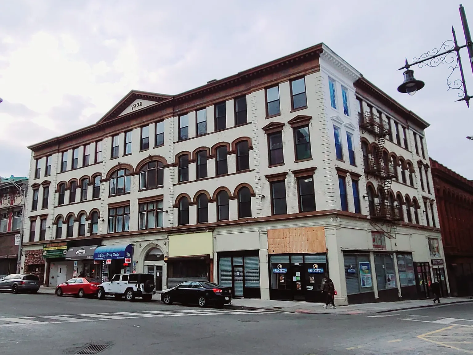 1 bed, $1,718 — Photo 1