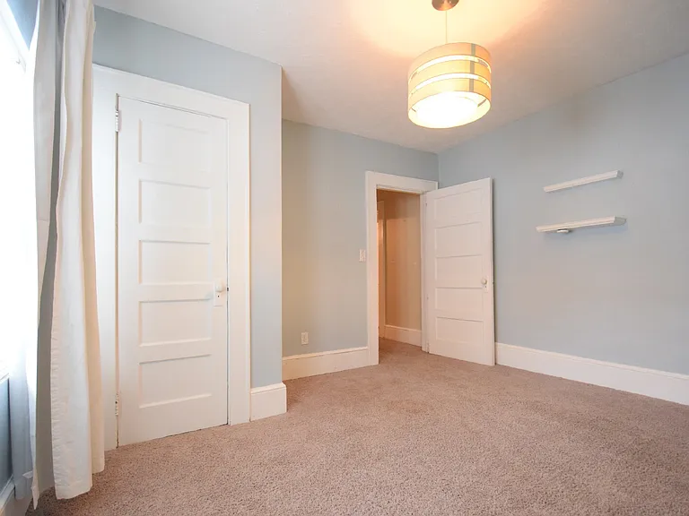 524 Pearl St — Photo 18