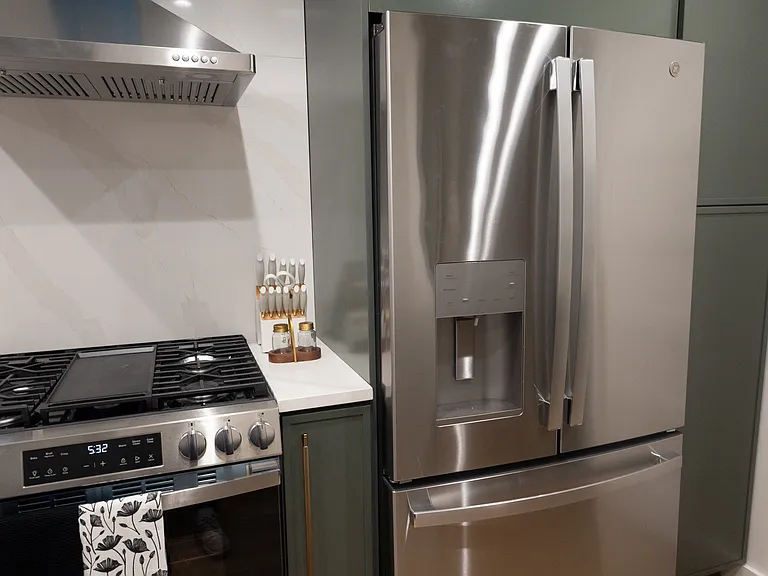 4501 Wellesley Ave — Photo 12