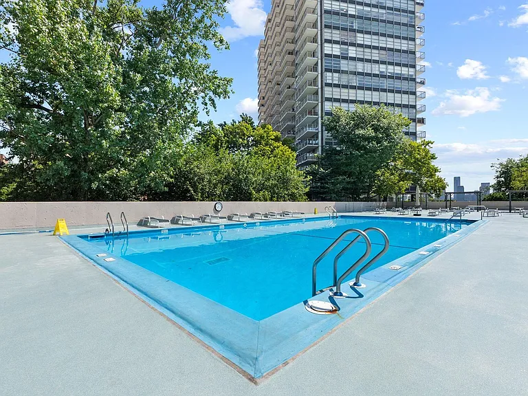 6040 Boulevard East #14F — Photo 22