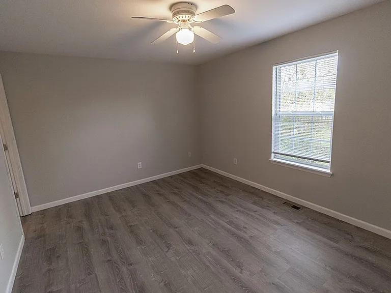 5808-5810 Canaveral Dr — Photo 17