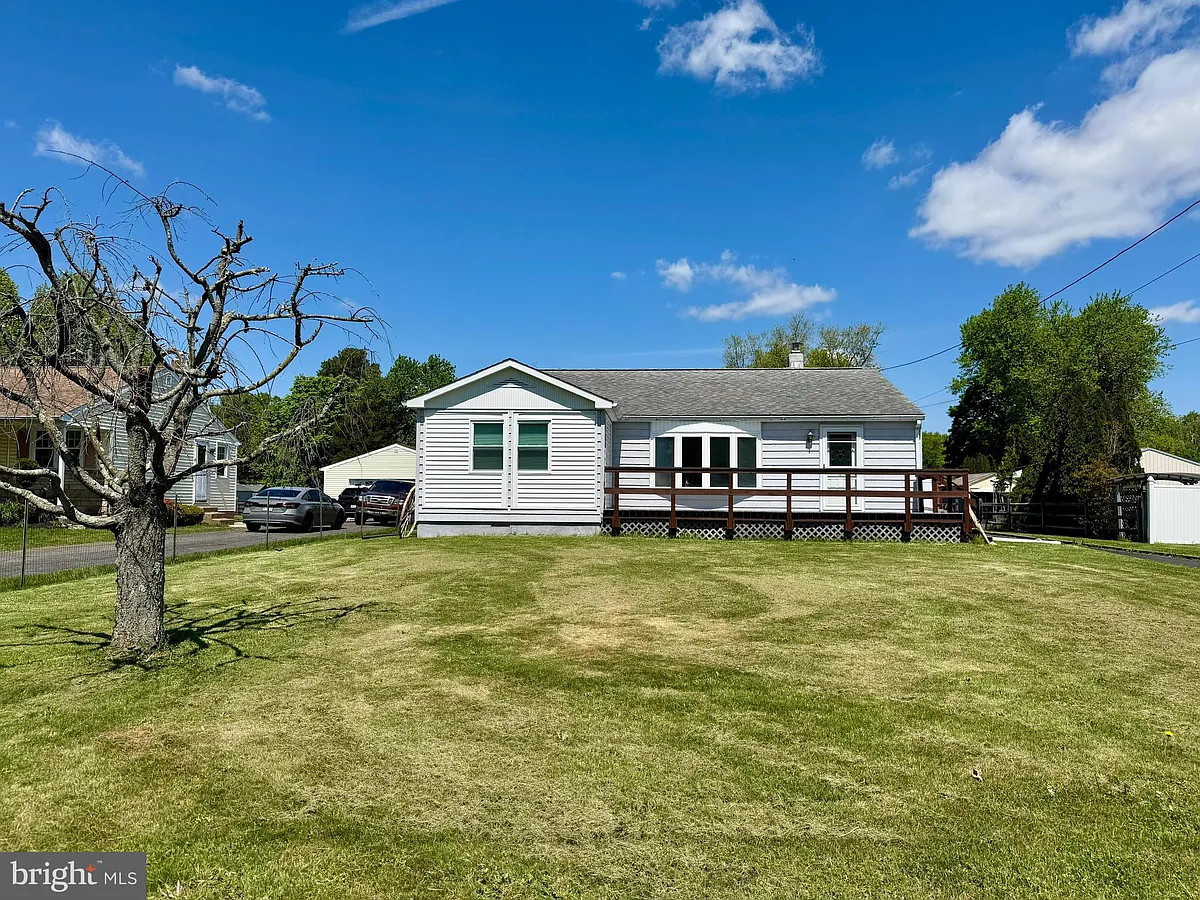 Building Photo - 3730 Knights Rd