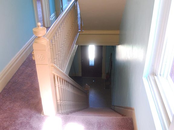 2nd Floor Landing