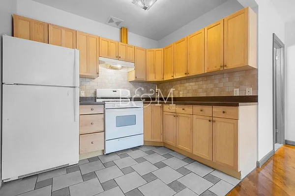 Rented by Brick&Mortar | media 28