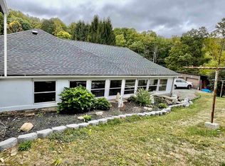 22 Frog Hollow Rd, Tunnelton, WV 26444