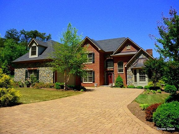 For Sale: 3121 HIDDEN OAK RD SW, ROANOKE, VA 24018