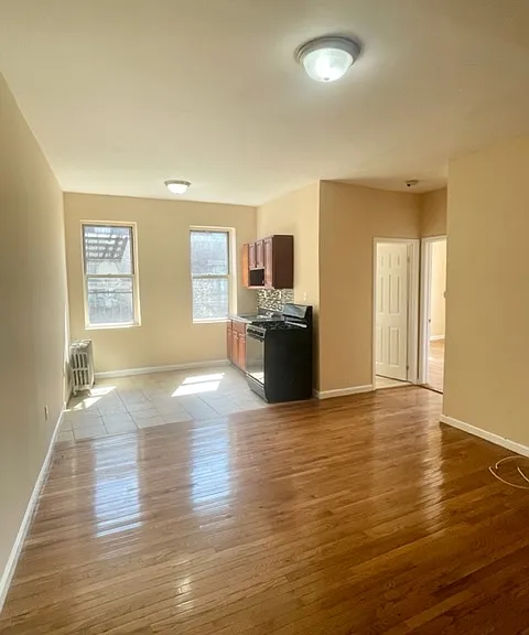1025 N Broad St — Photo 24