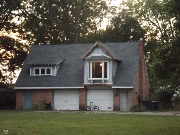 563 Eastern Ave, Shelbyville, IN 46176