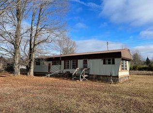W7330 Barker Rd, Amberg, WI 54102