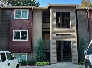 15711 4th Ave S APT 23, Burien, WA