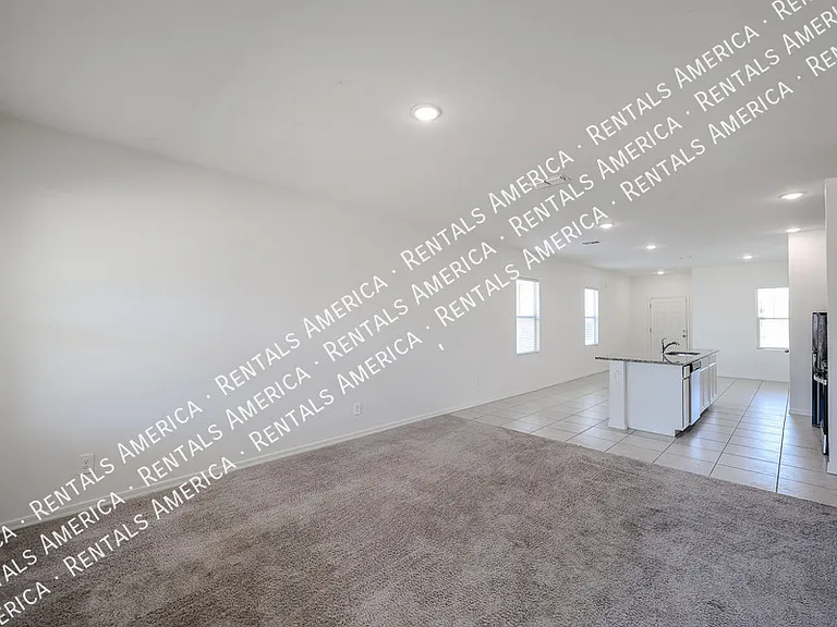 5720 W Sunrise Dr — Photo 8