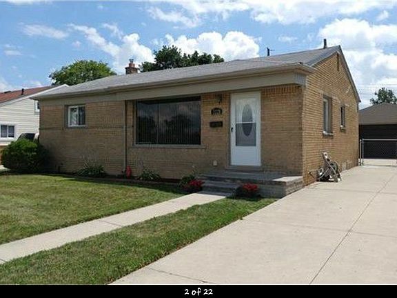 2nd image of 3221 Pale St