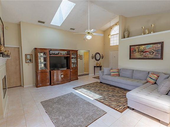 4th image of 11607 Goodwyck Dr