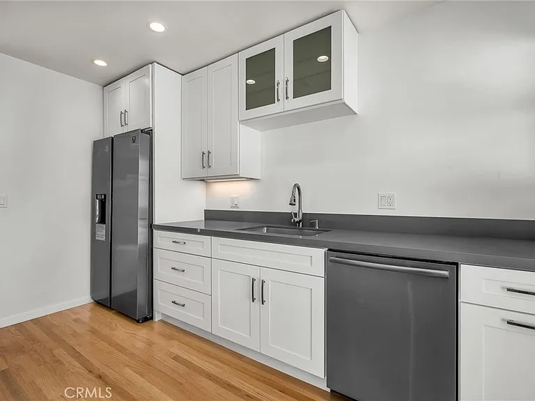 8447 Kittyhawk Ave — Photo 11