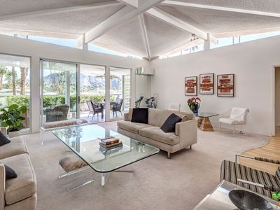 2440 S Palm Canyon Dr, Palm Springs, CA, 92264