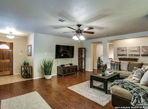 4th image of 11039 Anarbor Fld