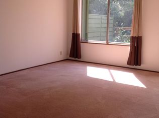 1392 Quaker St, Eugene, OR 97402