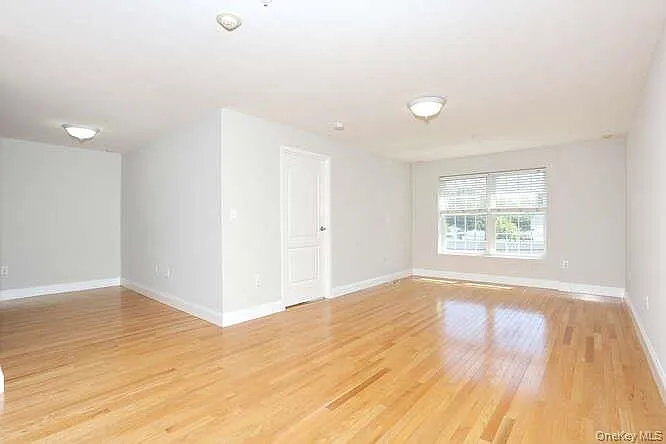 21 E Central Ave #302 — Photo 12