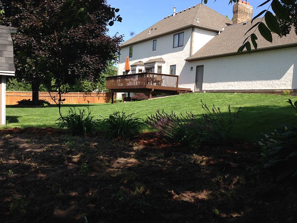 2nd image of 3389 Oxford Bay