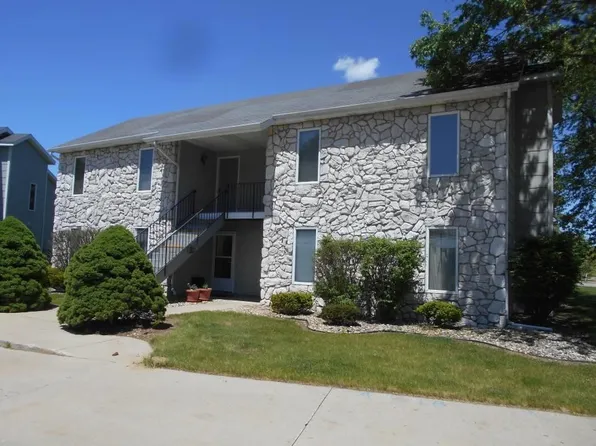 205 Tanglewood Dr APT A, Goshen, IN 46526