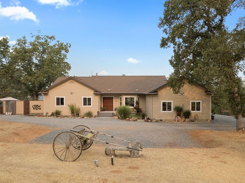 1st image of 420 Avenue Chateau
